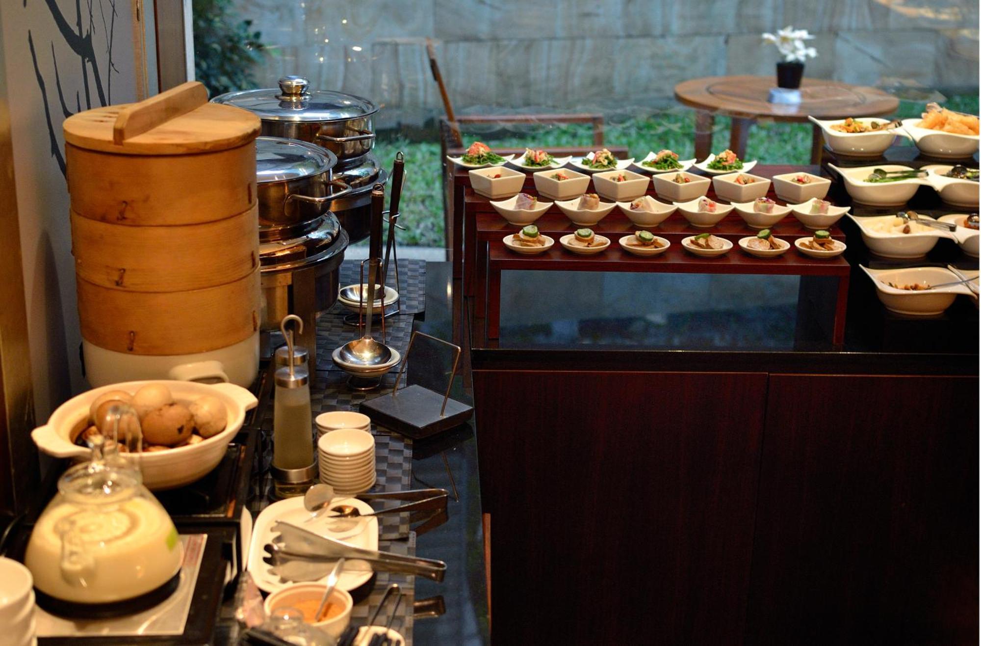 Les Suites Taipei Ching Cheng Exterior foto